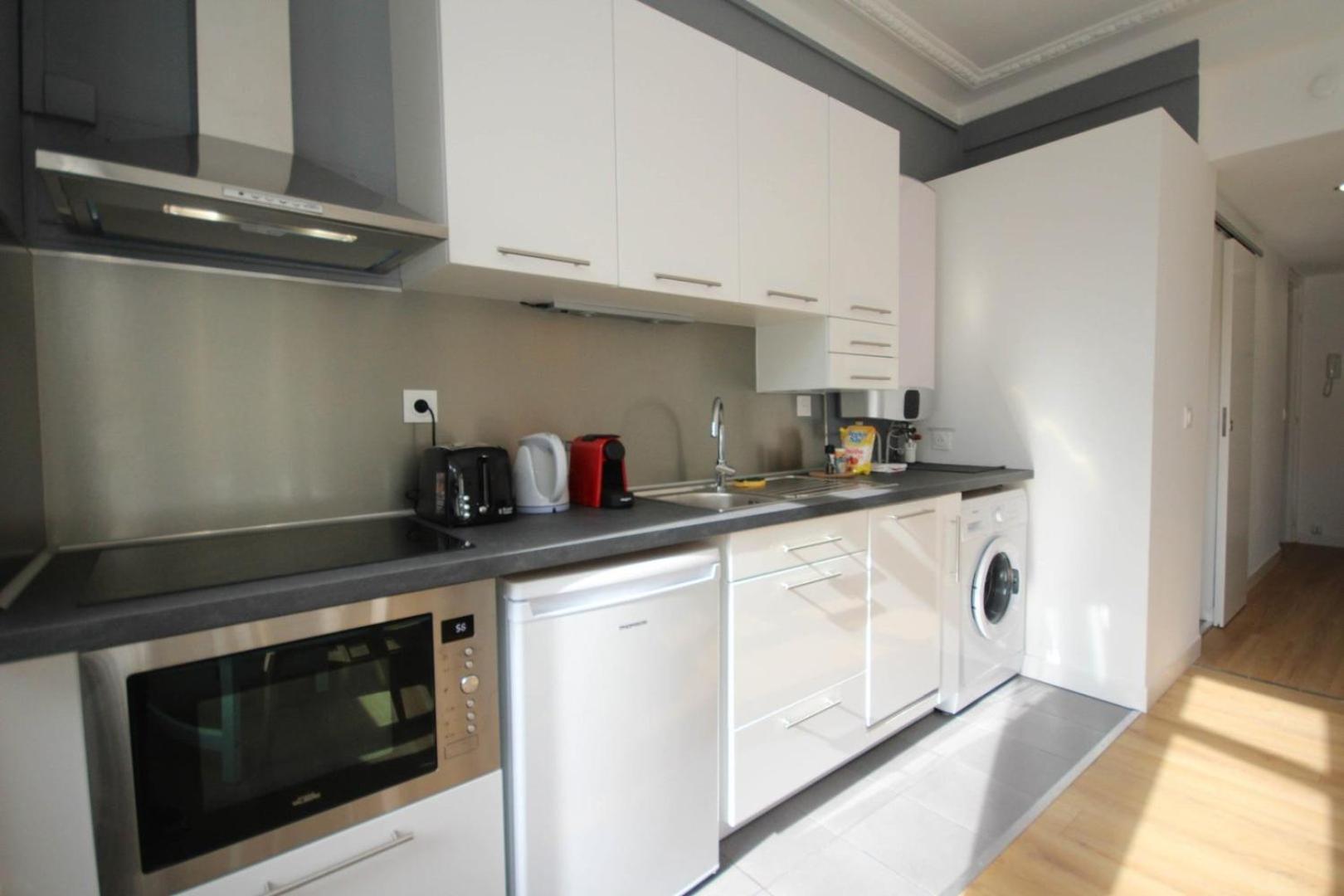 Fully-Equipped Apartment In City Center + Parking Lille Kültér fotó